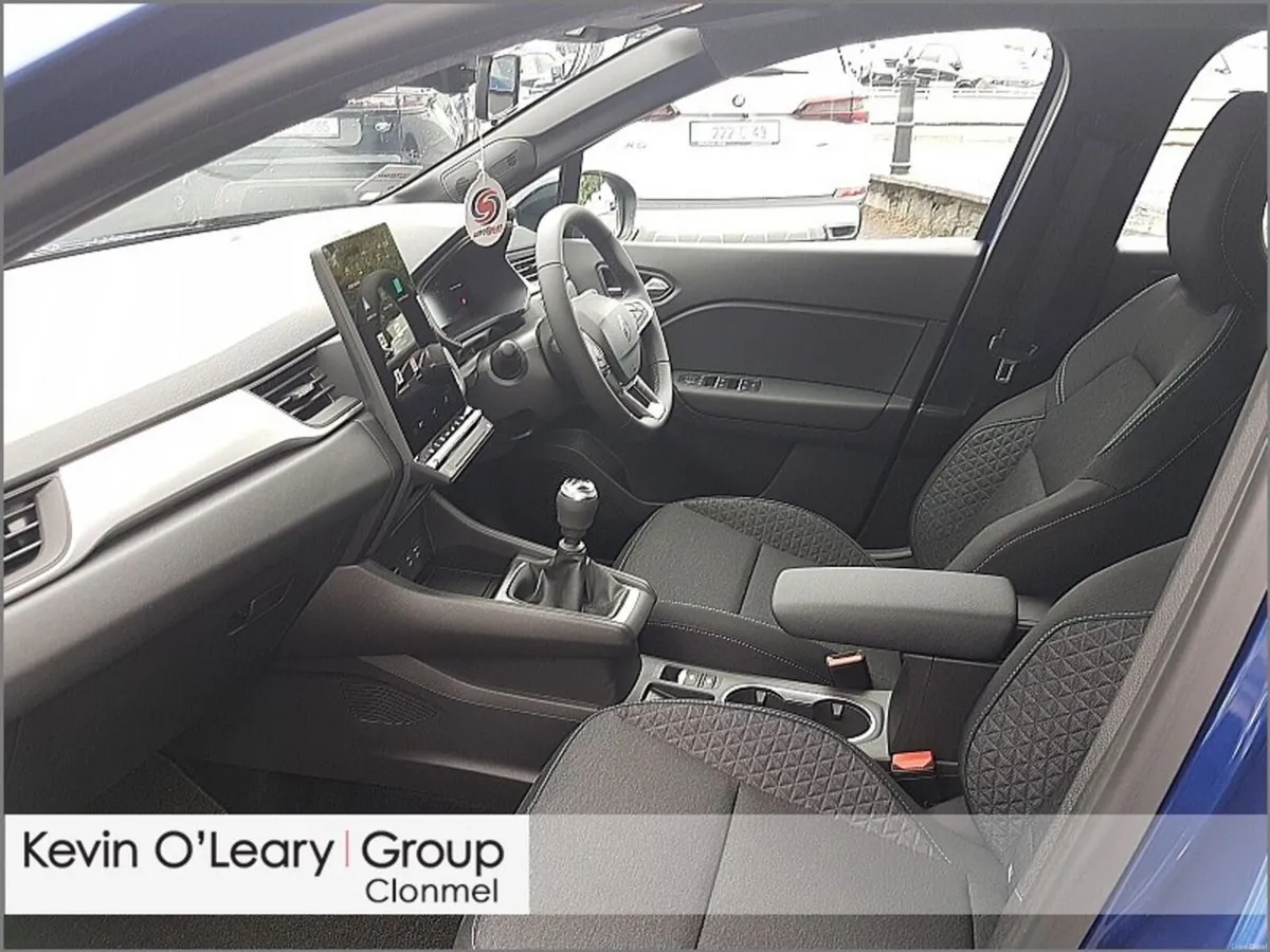 Renault Symbioz evolution TCe 140 E06X *Car onsite - Image 4