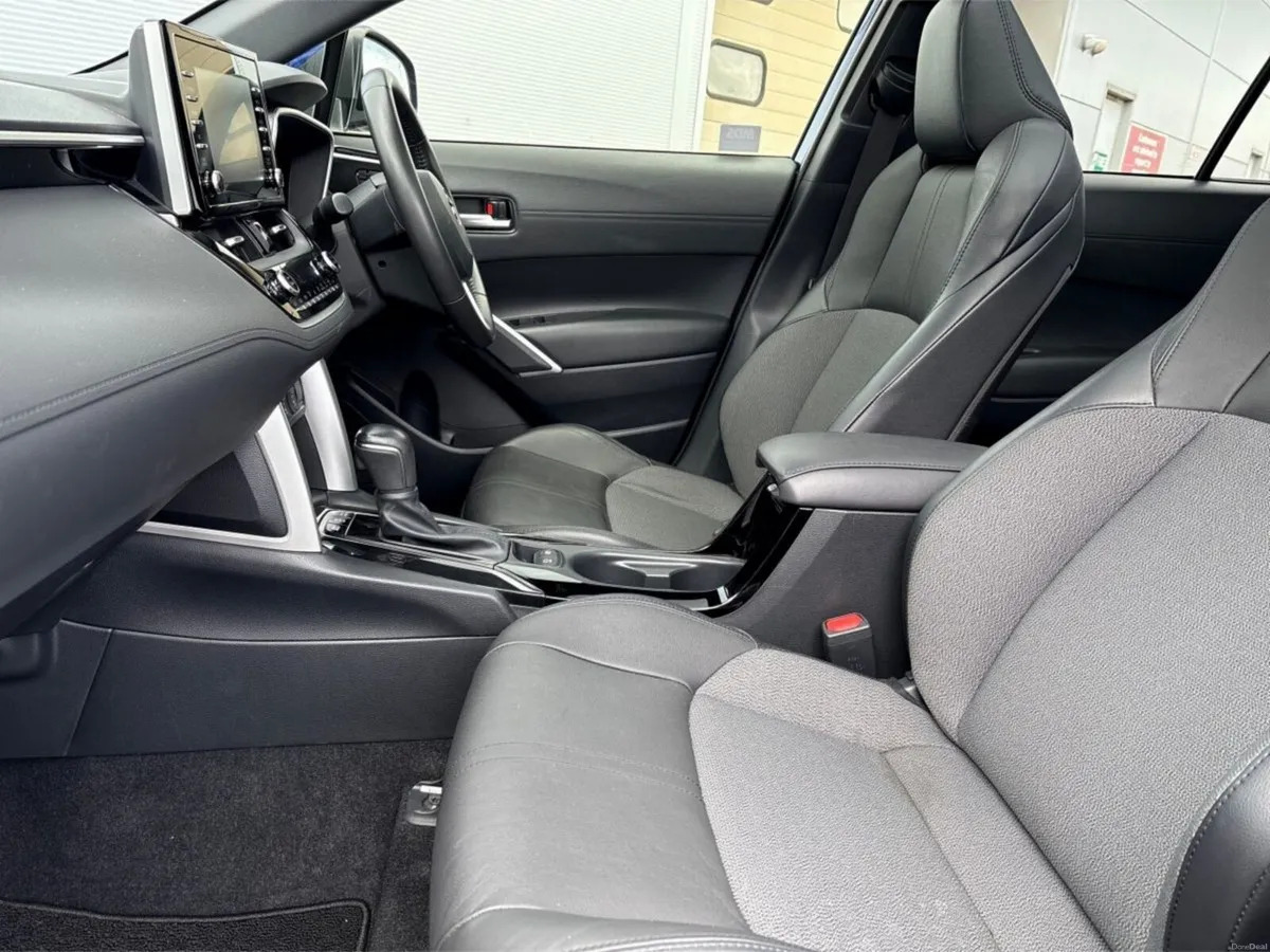 Toyota Corolla Cross 2022 TOYOTA COROLLA CROSS HYB - Image 4