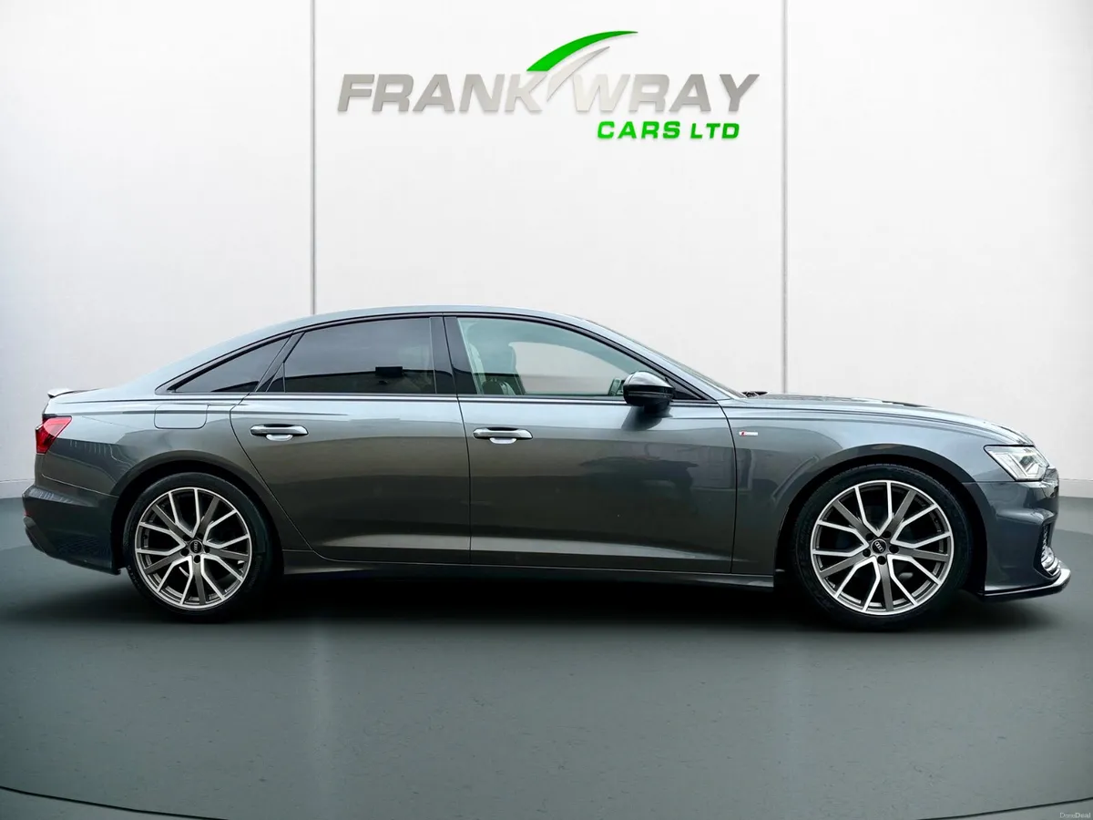 2021 AUDI A6 2.0 TDI FACTORY BLACK EDITION**MINT** - Image 4