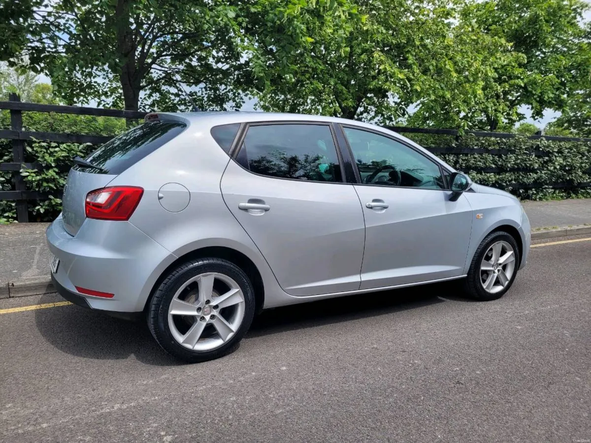CLEAN 2012 SEAT IBIZA 1.2 PETROL. - Image 2