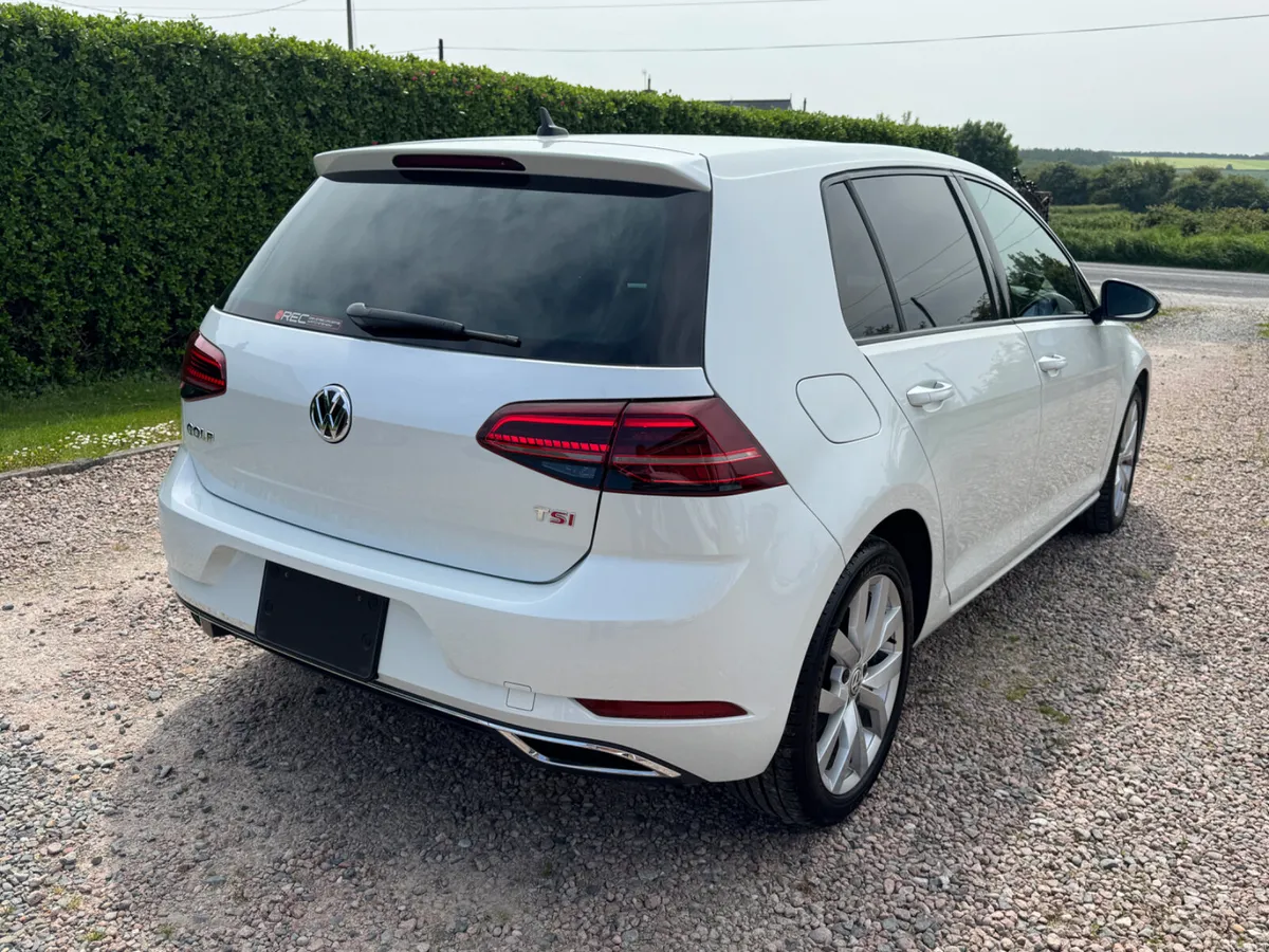 181 Volkswagen Golf Highline 1.4 DSG - Image 3