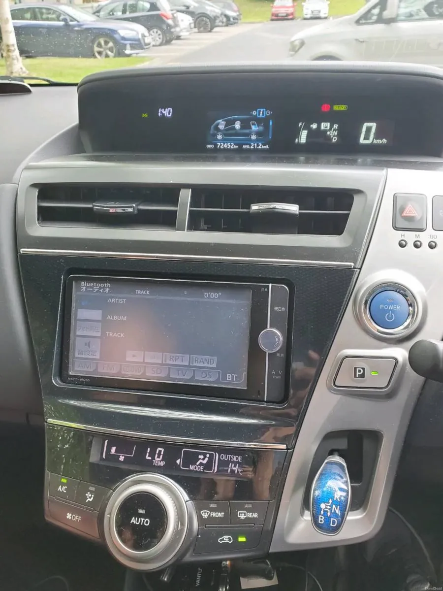 Toyota prius 7 seater - Image 5