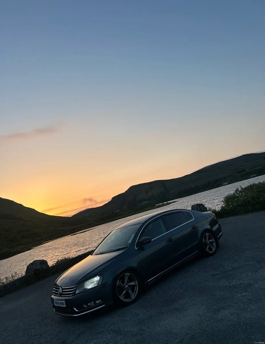 Volkswagen Passat Rline - Image 1