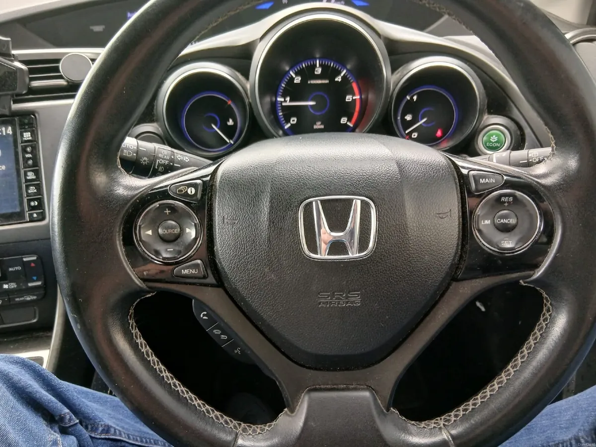 Honda civic - Image 2