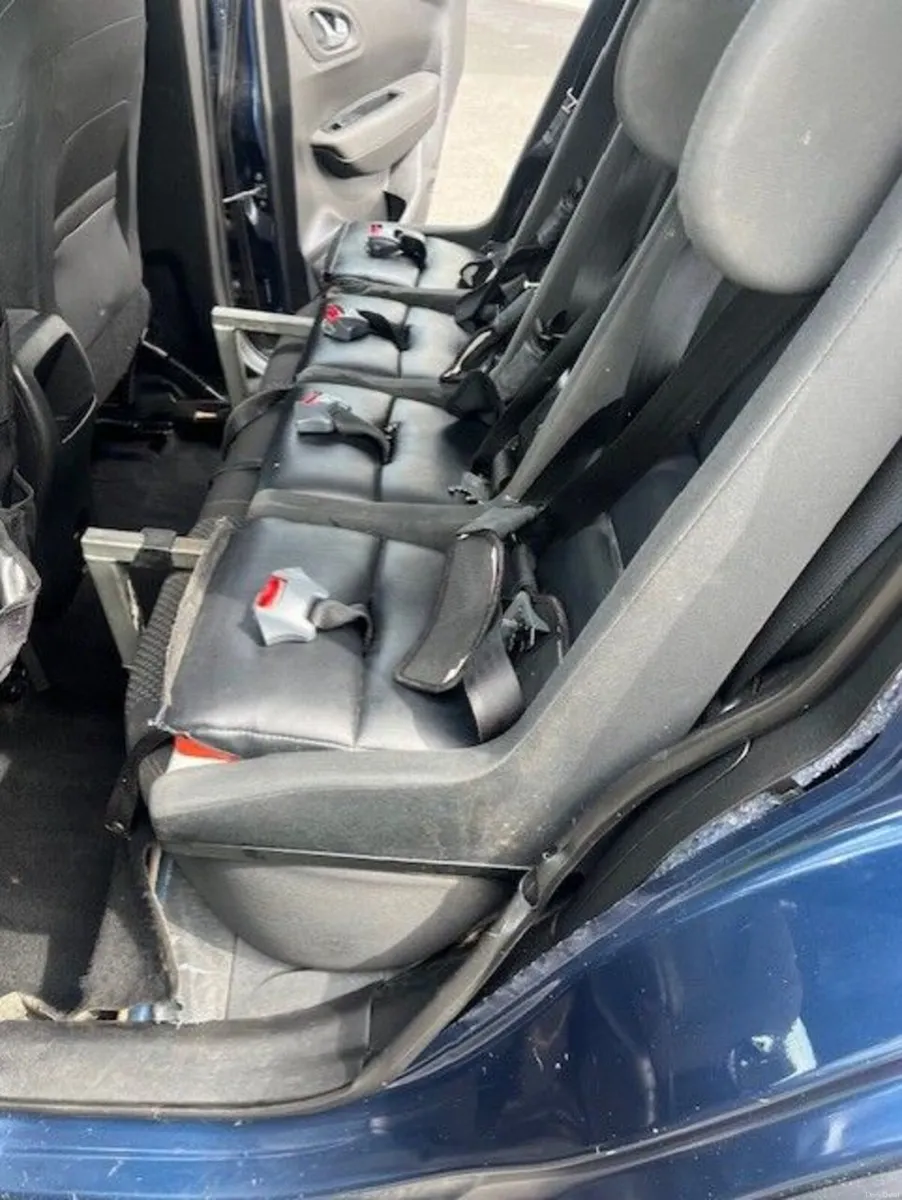 Renault Kadjar 2016 - Image 2