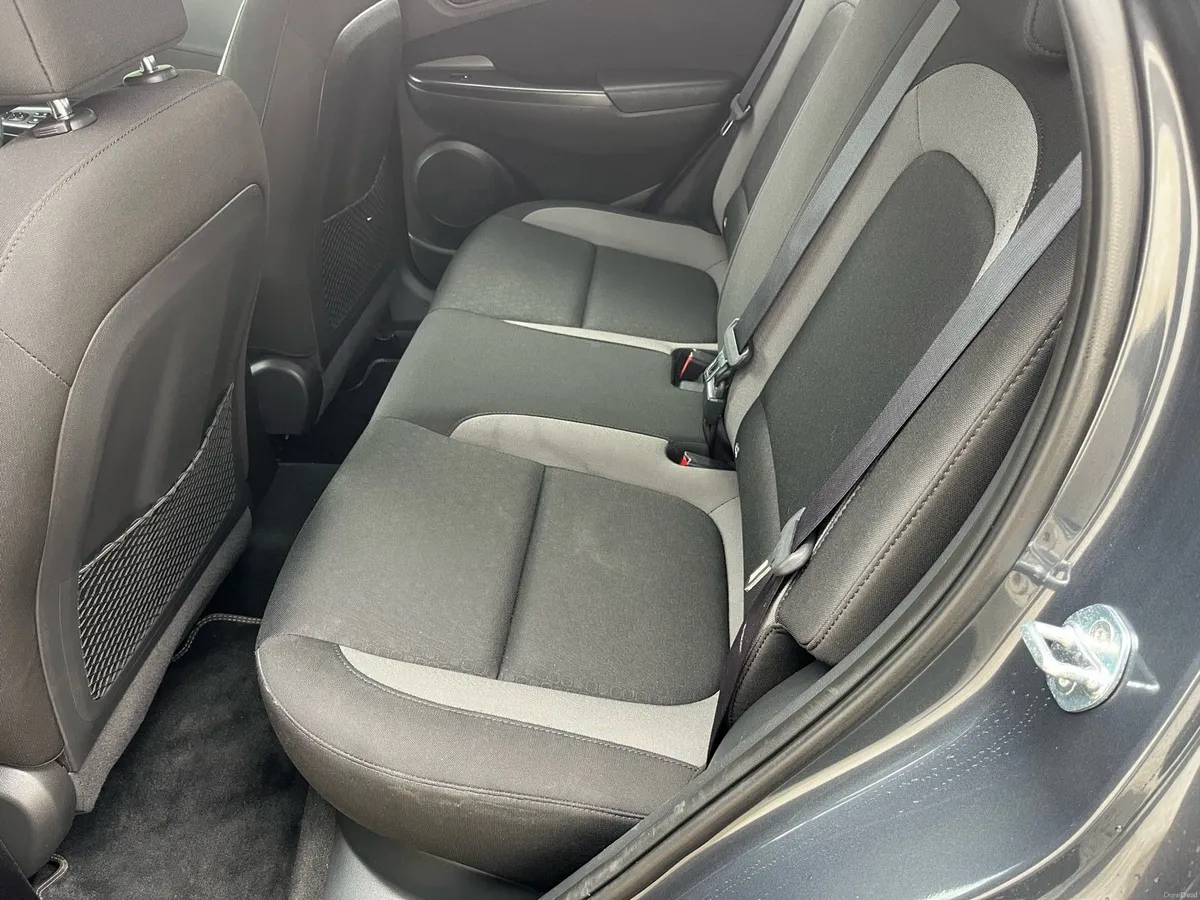 2018 Hyundai kona executive petrol - Image 3