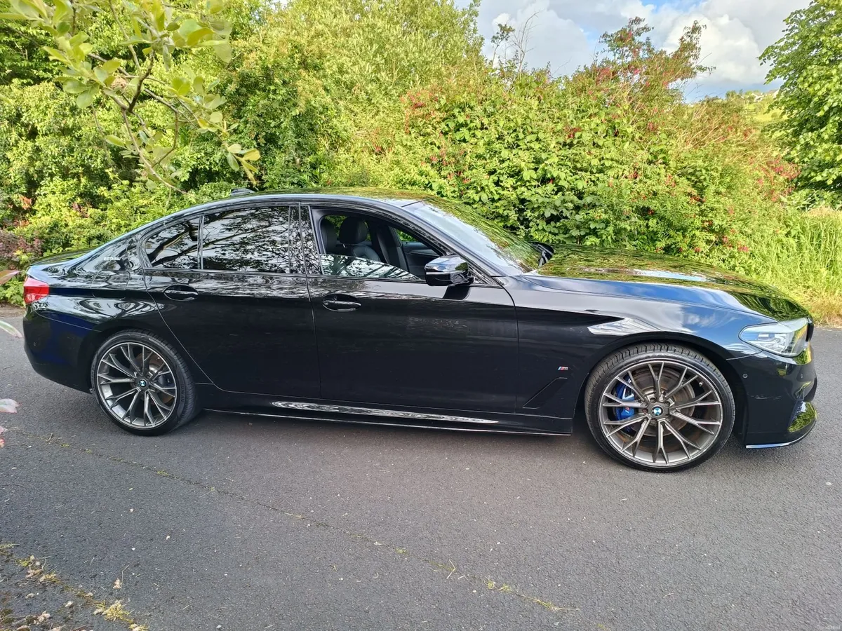 BMW 5-Series 2018 - Image 5