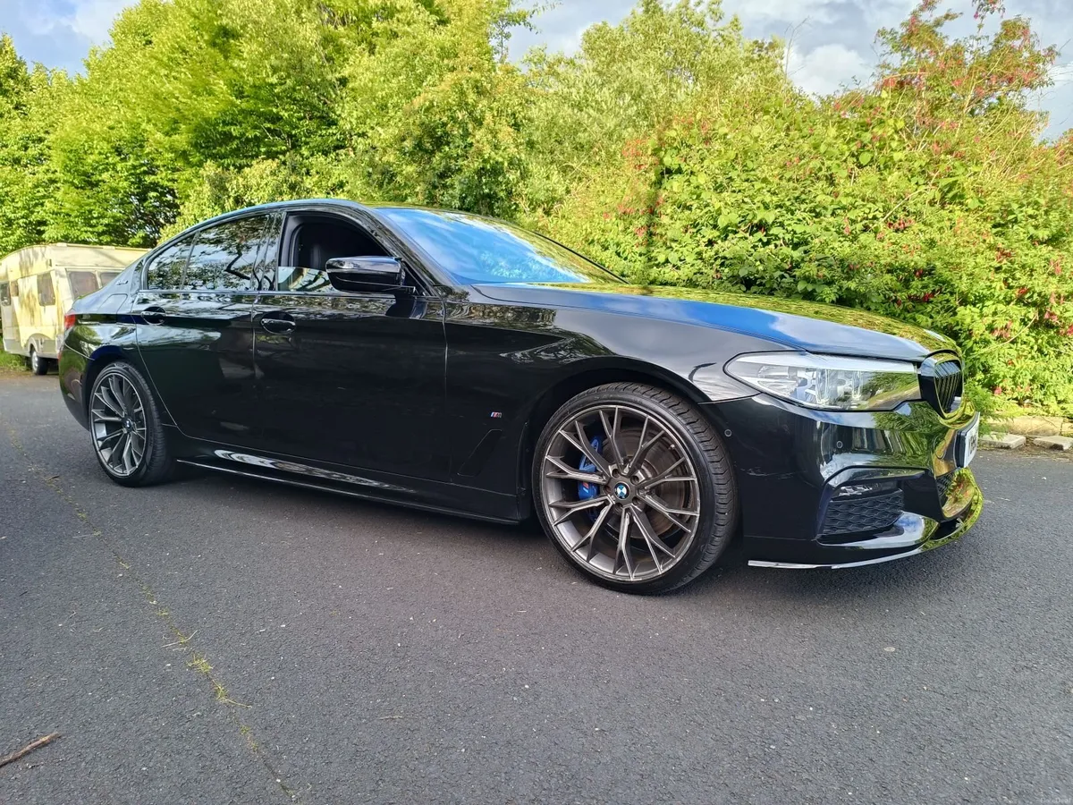 BMW 5-Series 2018 - Image 1