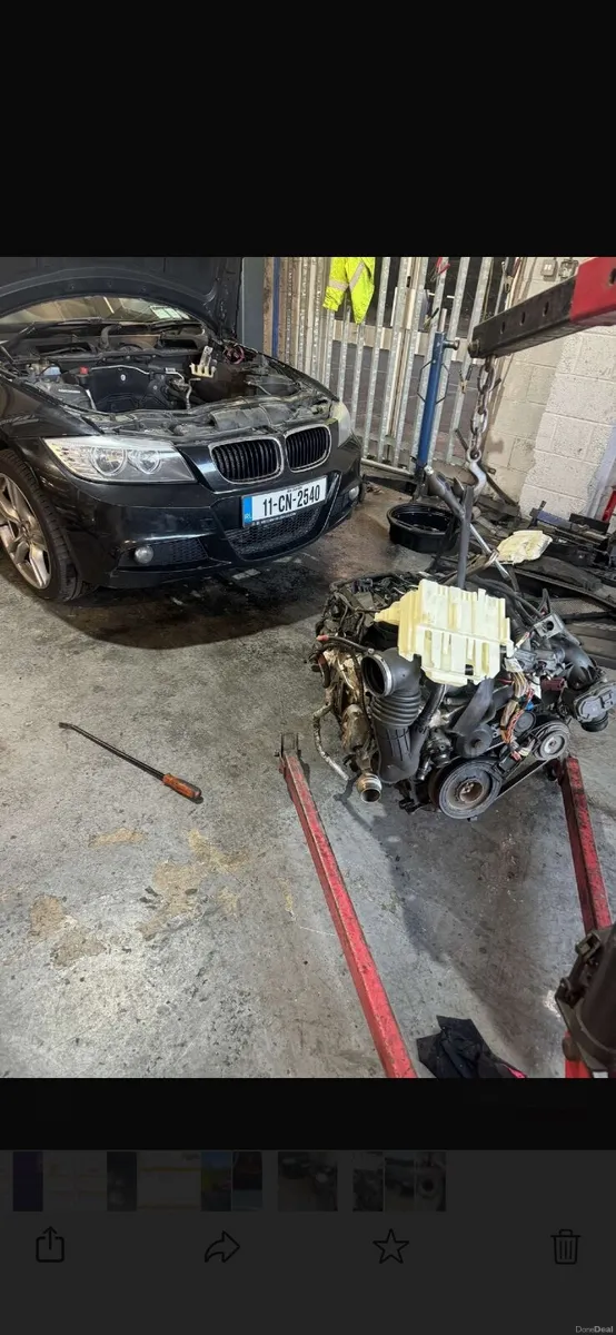 BMW 3-Series 2011 - Image 2