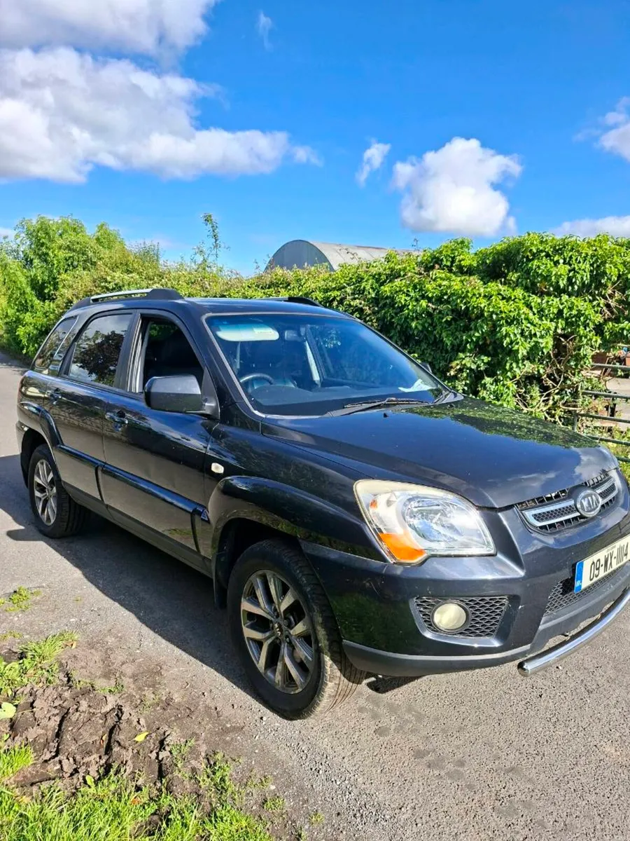 KIA SPORTAGE 2009 4X4 - Image 2