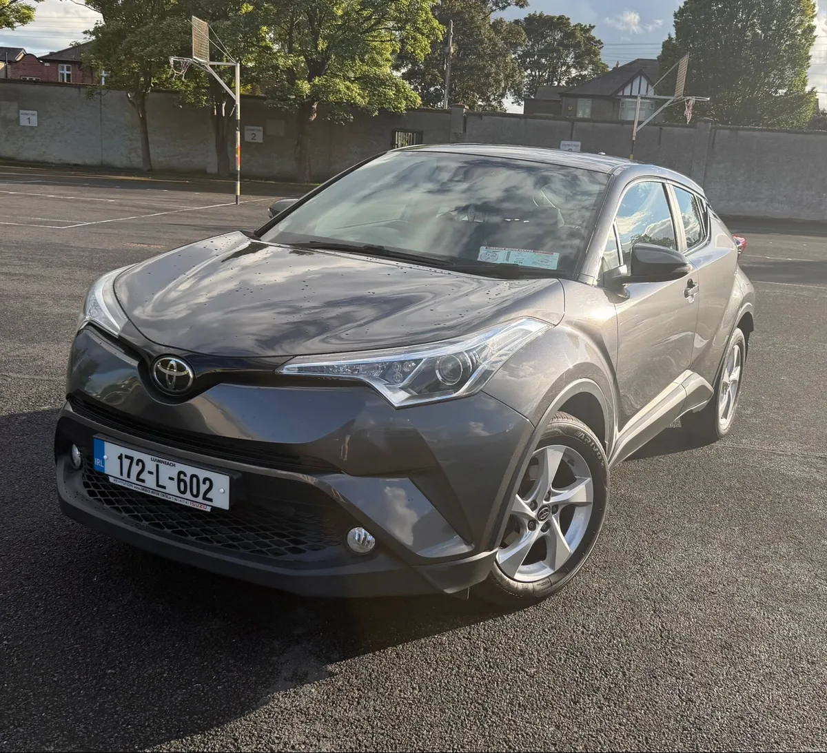 Toyota C-HR 2017 - Image 1