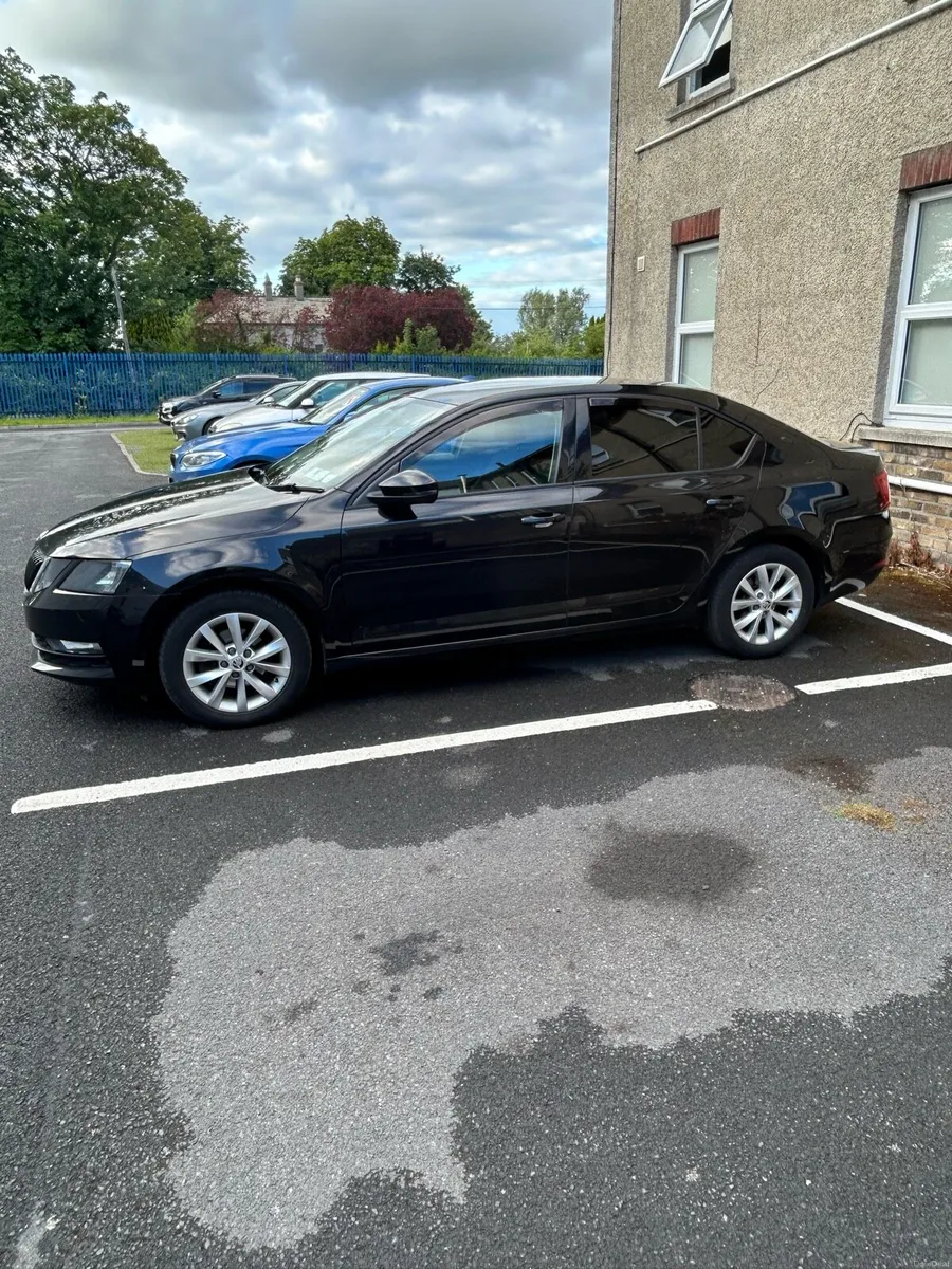 Skoda Octavia 2018 - Image 2