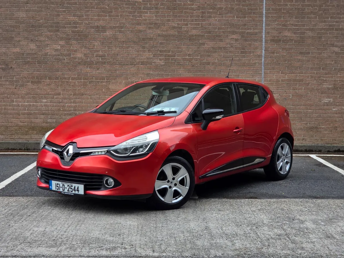 Renault Clio 2015 - Image 1