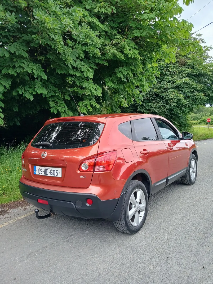 Nissan Qashqai NCT 03/27 TAX 07/26 - Image 3