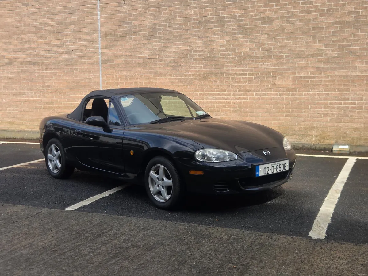 Mazda MX-5 2002 - Image 2