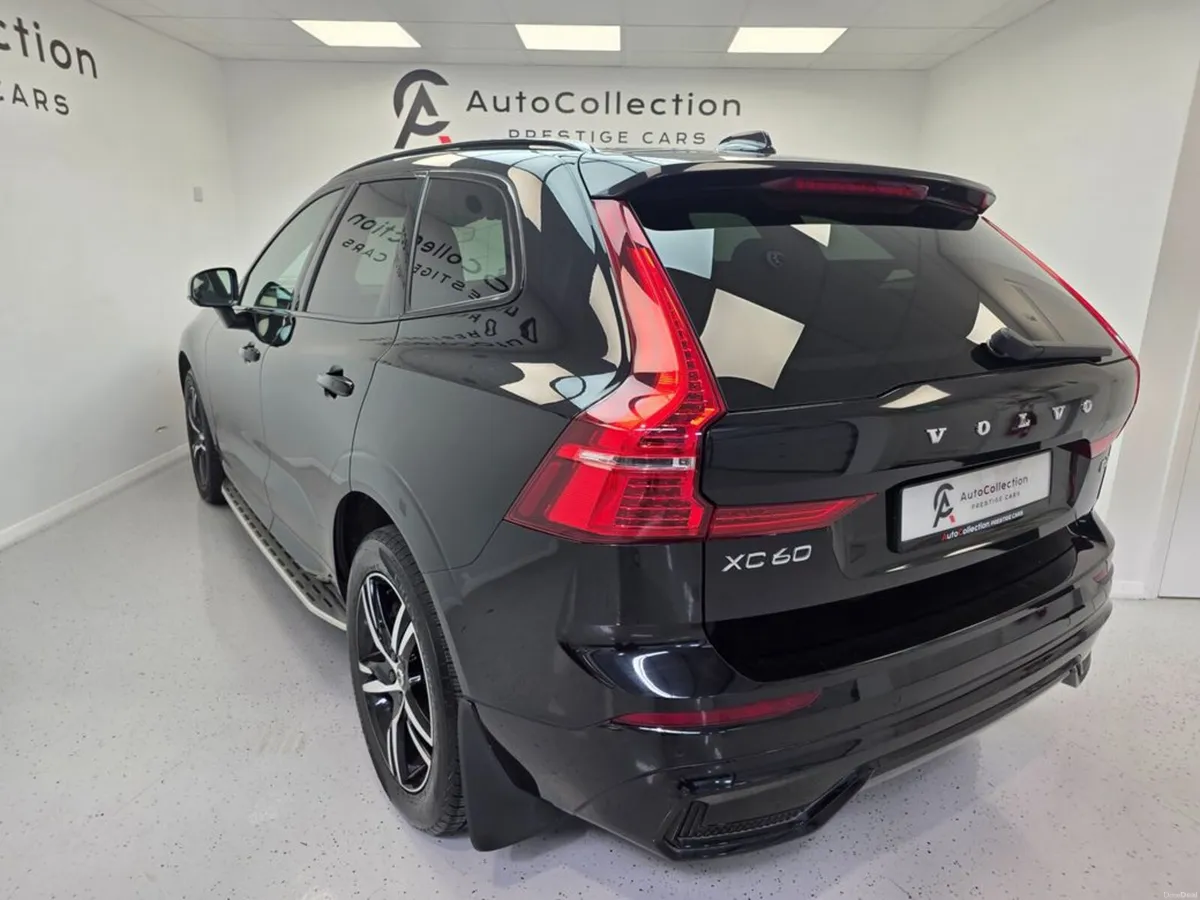 Volvo XC60 **R-DESIGN**B4**190BHP** - Image 4
