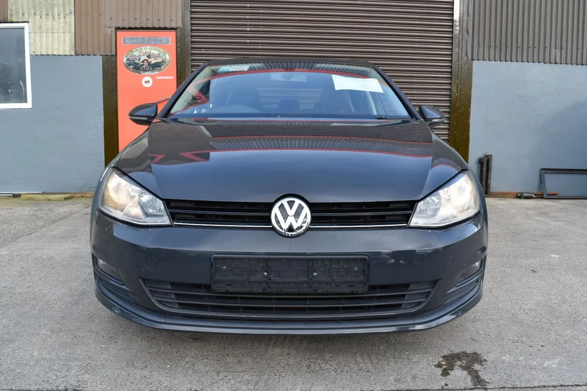 Volkswagen Golf Automatic - Image 4