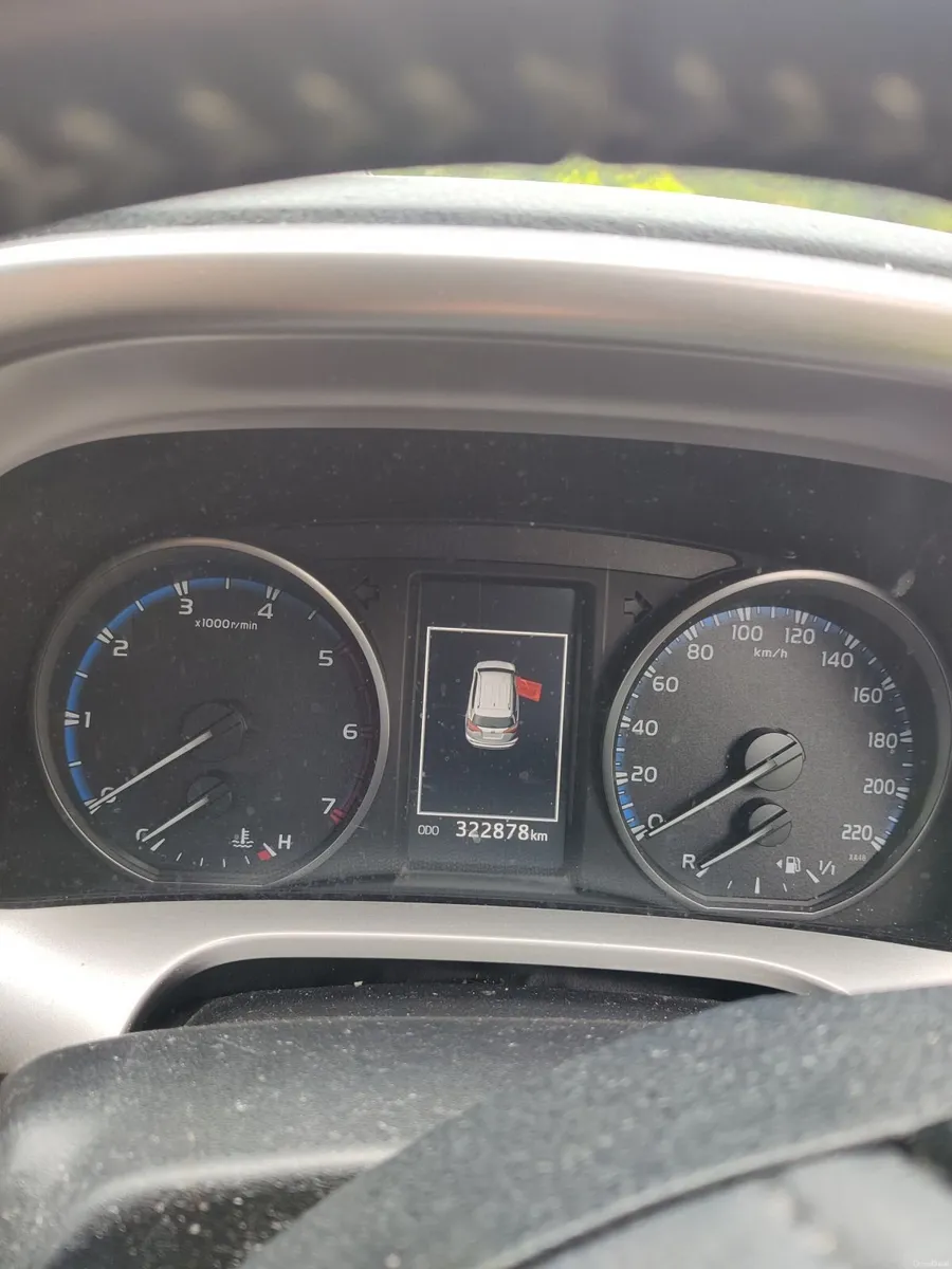 Toyota RAV4 2016 - Image 1