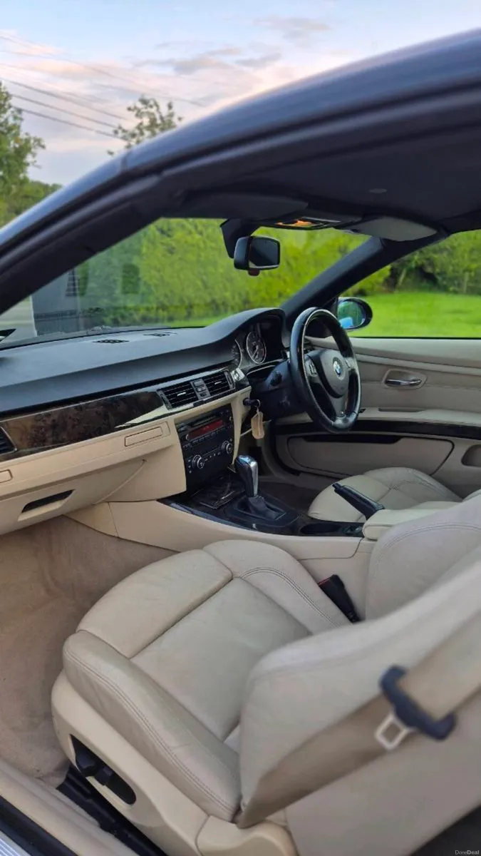 Bmw 320D m-sport convertible - Image 4