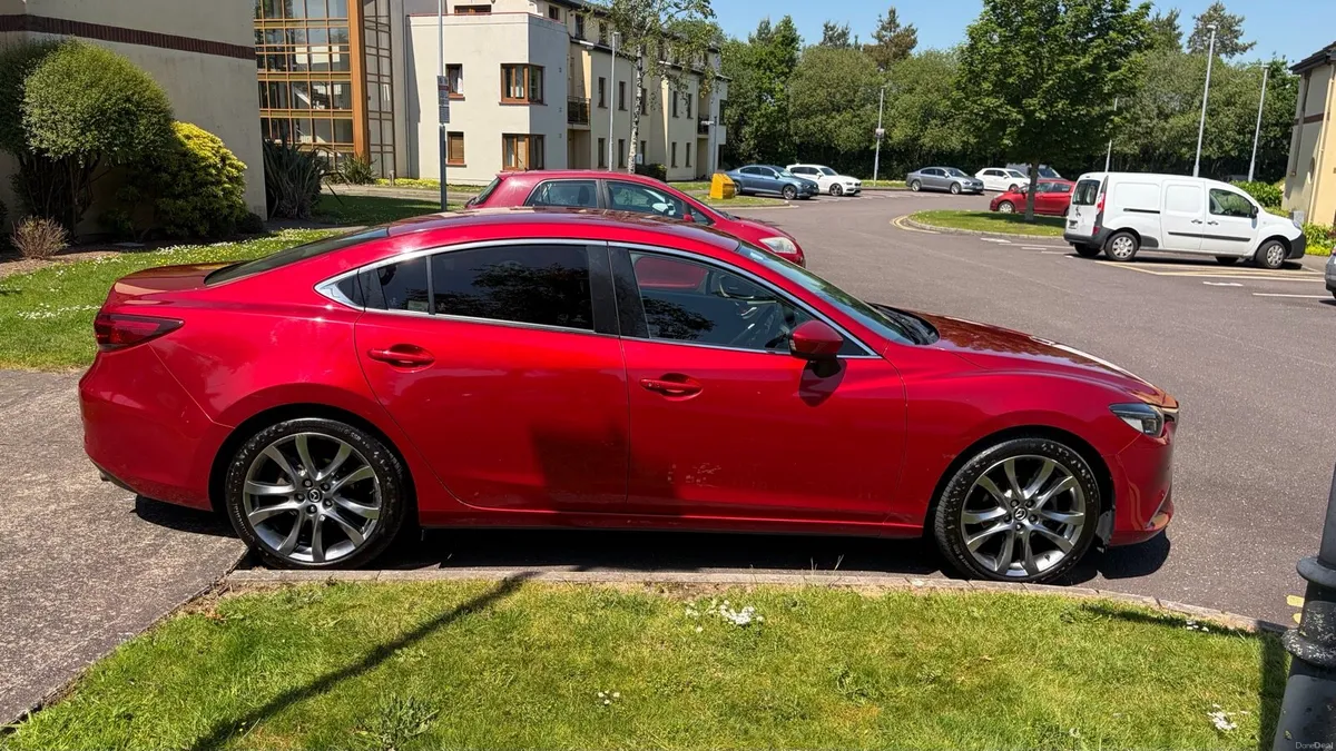 Mazda 6 Platinum 2.2 Diesel Saloon Automatic - Image 2