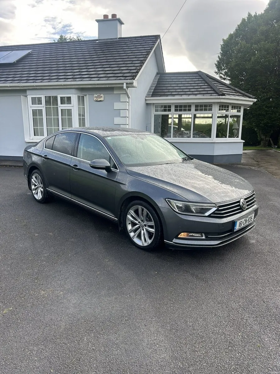 Volkswagen Passat highline - Image 1