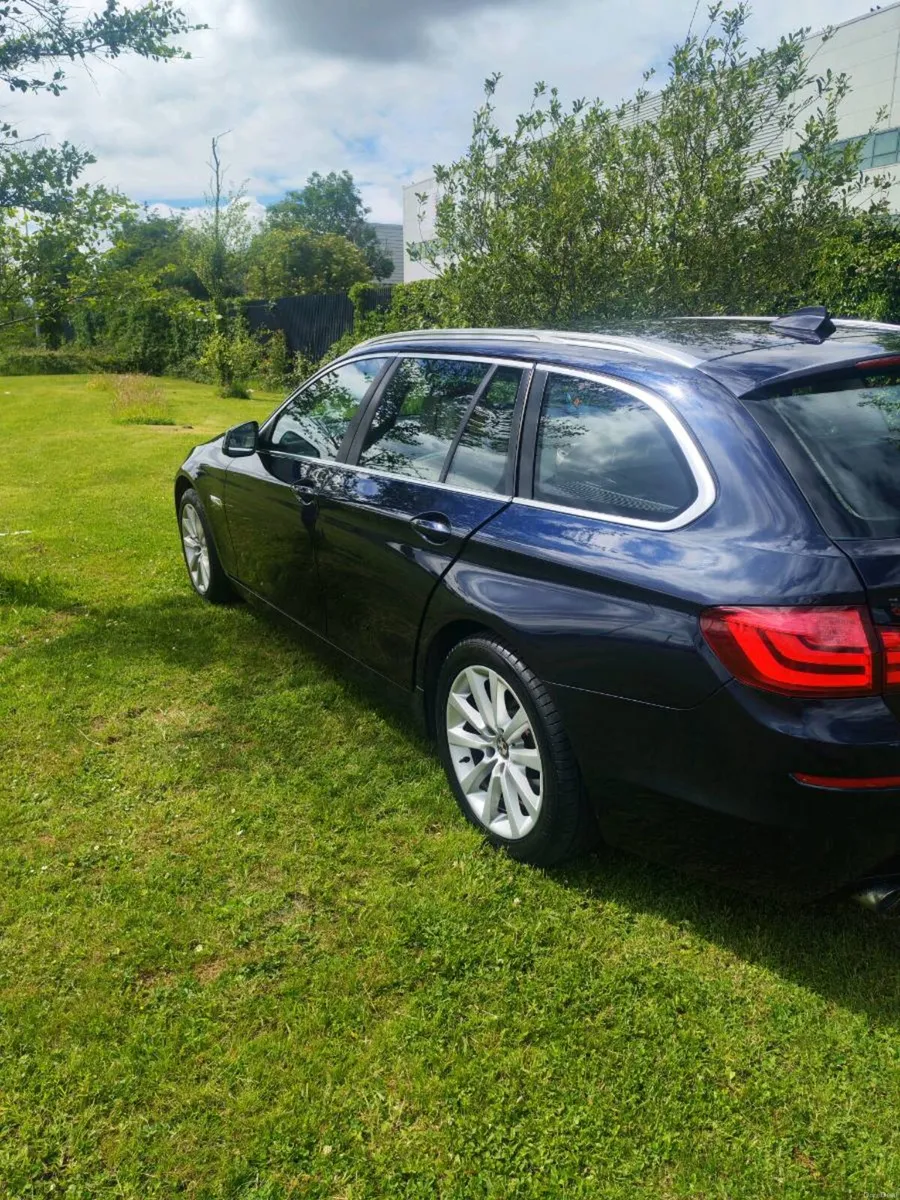 BMW - Image 2