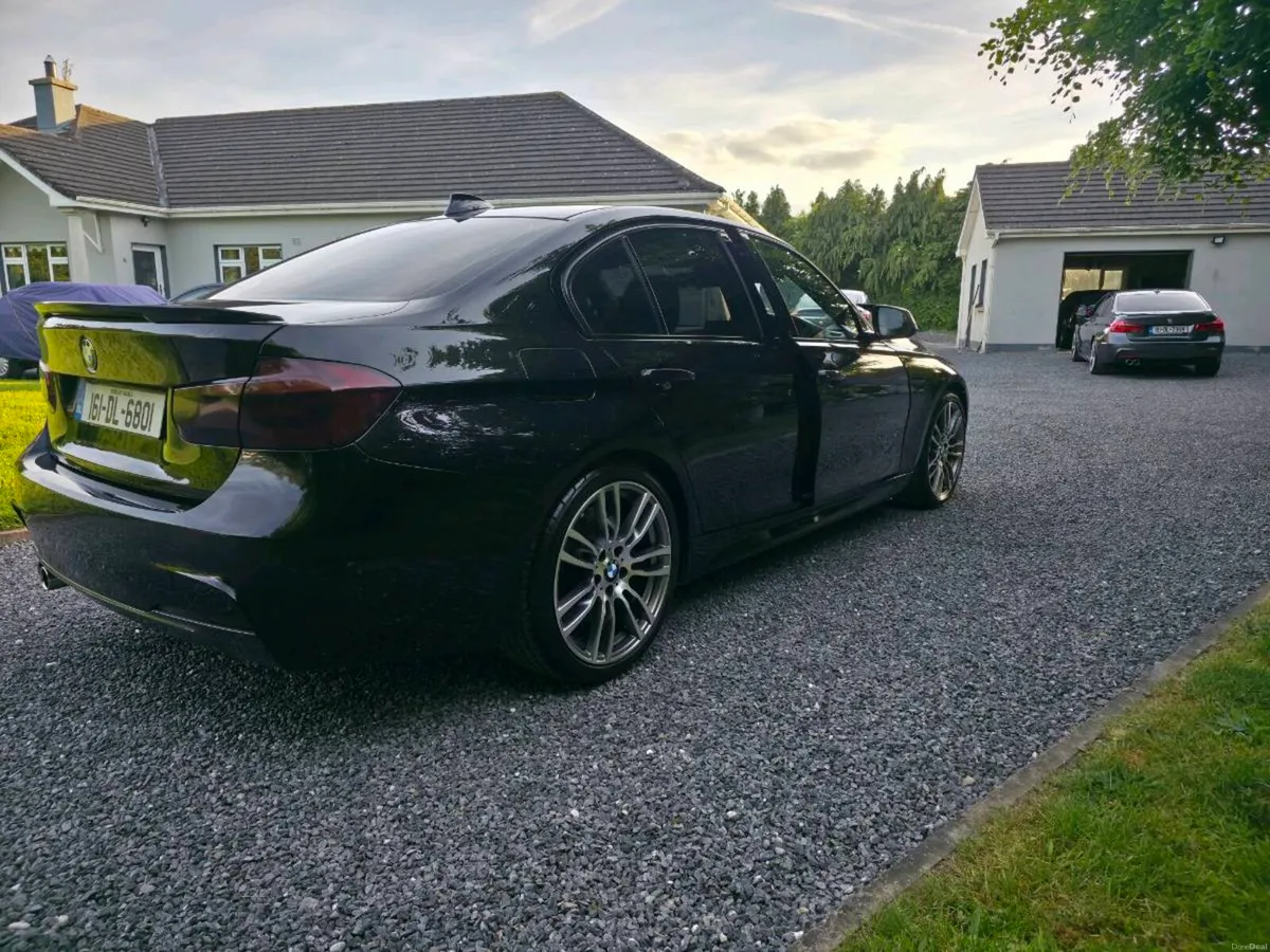 Bmw 330e M Sport 2016 - Image 3