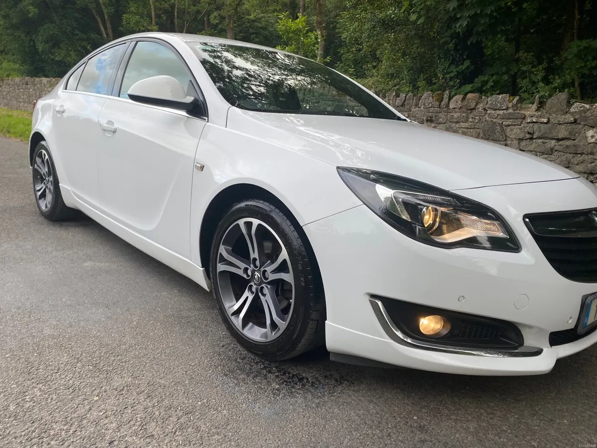 INSIGNIA AS NEW EXCLUSIVE LUXURY EDITION - Image 1