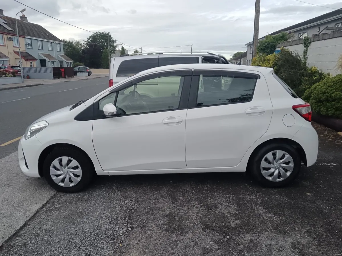 Toyota Vitz 2018 - Image 2