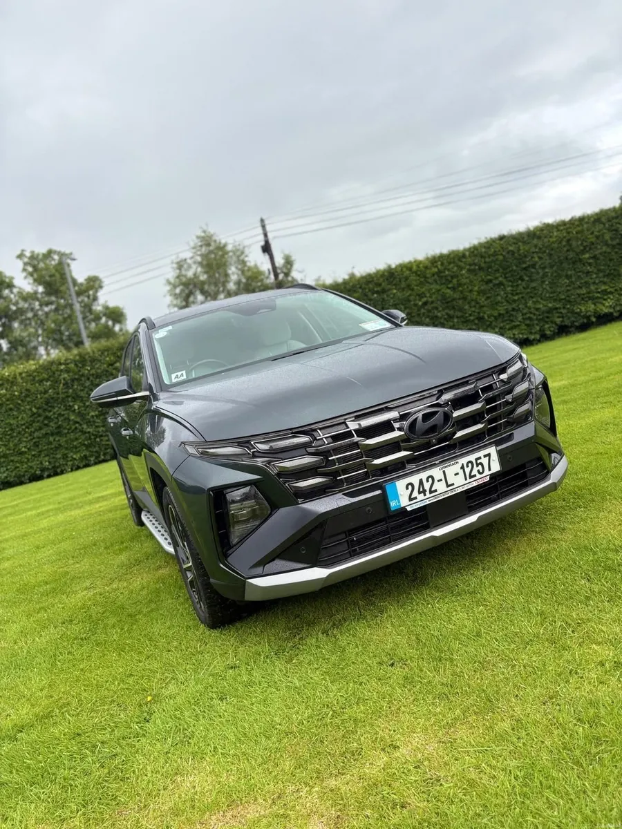 Hyundai Tucson 2024 -EXECUTIVE PLUS HYBRID - Image 1