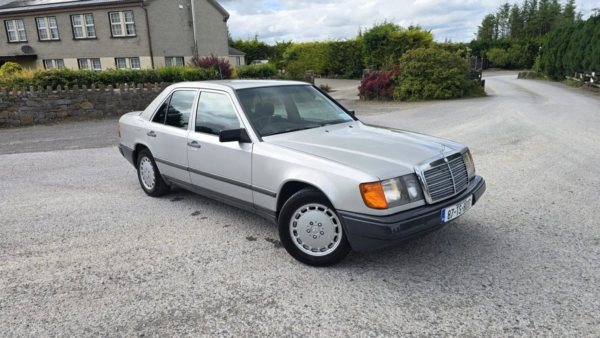 1987 Mercedes 230E W124 Petrol Automatic fresh nct - Image 1