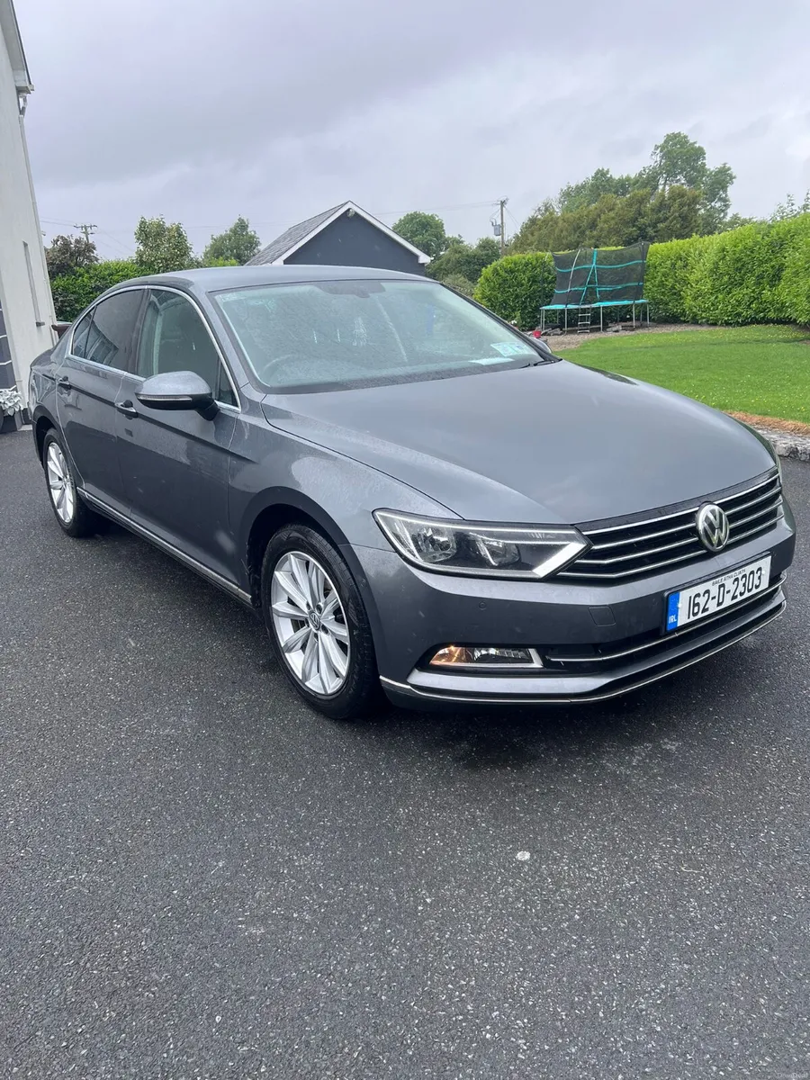 Volkswagen Passat 2016 - Image 6
