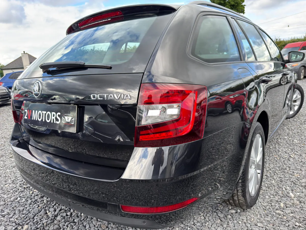 🔵 Skoda Octavia AMBITION 1.0 TSI 115BHP  1 OWNER - Image 5