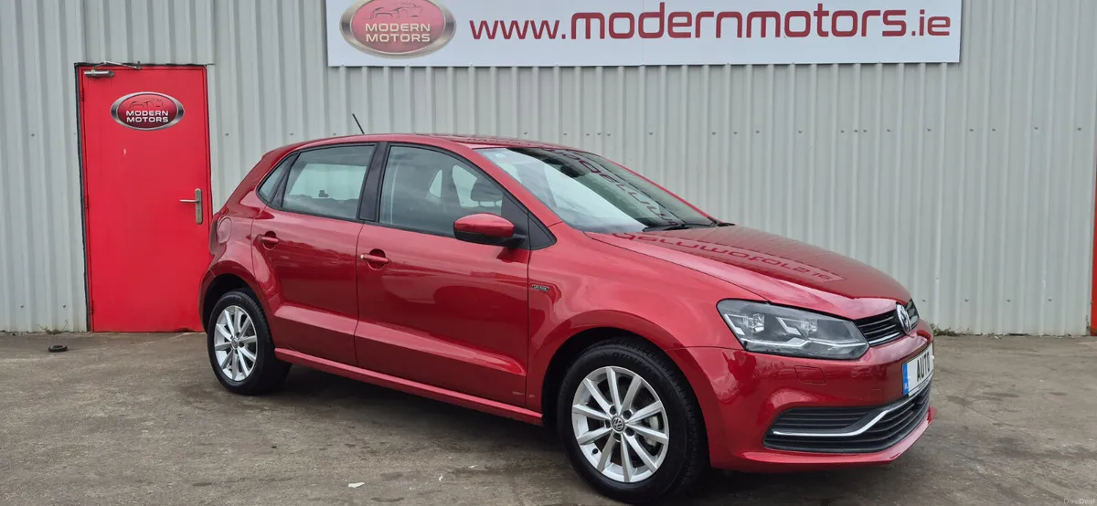 Volkswagen Polo automatic lounge 1.2petrol low kms - Image 1