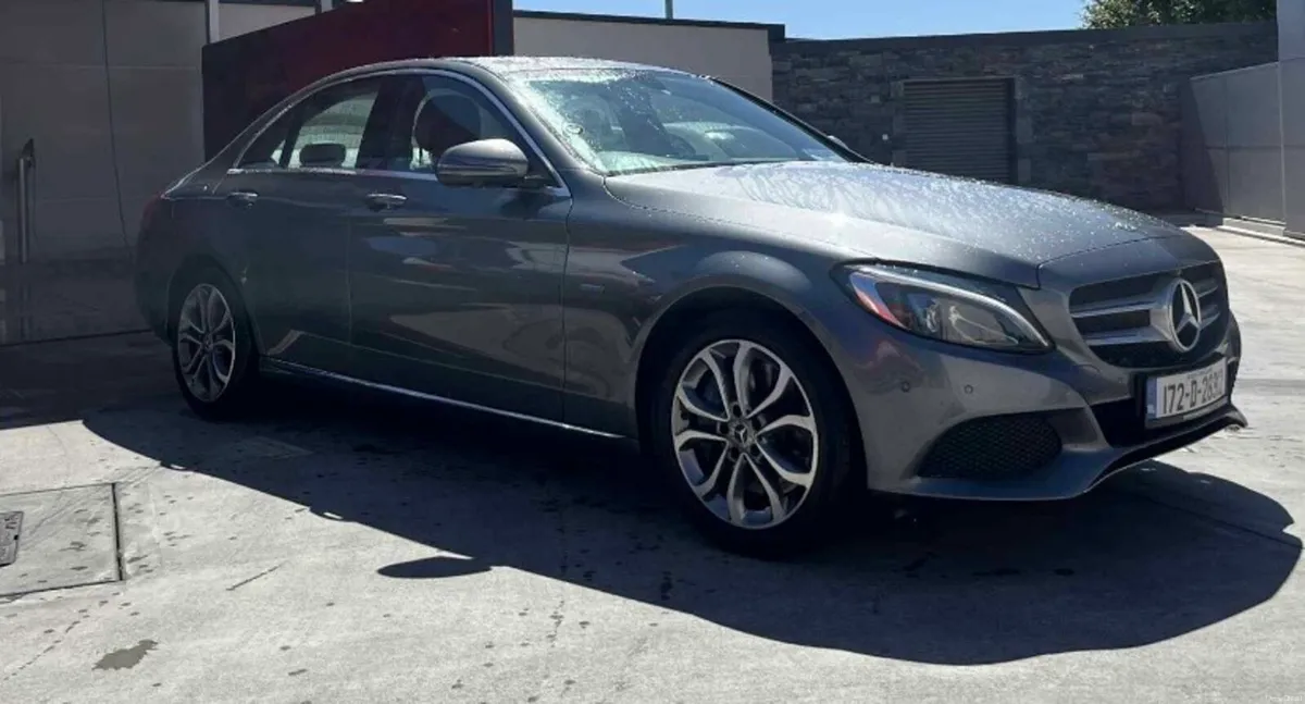 Excellent Condition c350e hybrid - Image 4