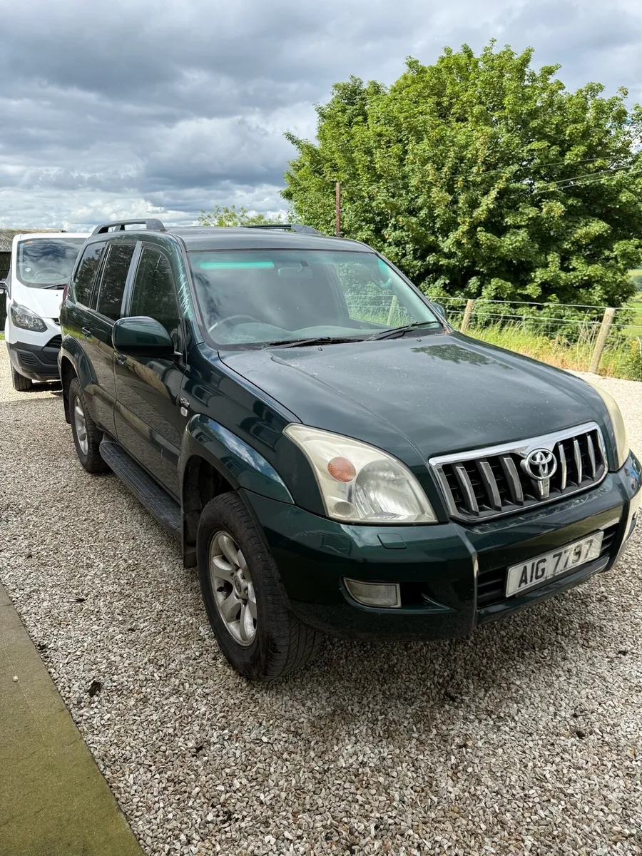 Toyota Land Cruiser - Image 3
