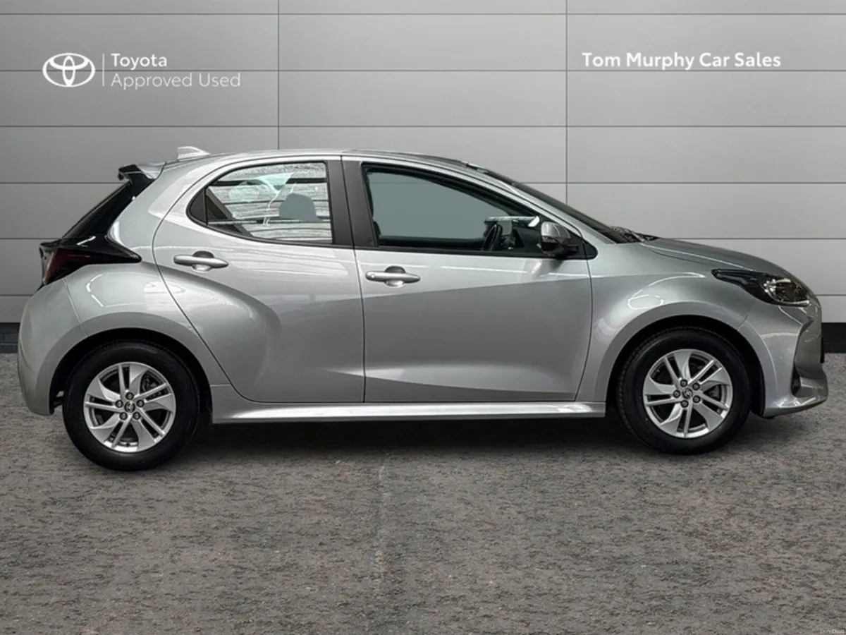 Toyota Yaris YARIS HYBRID 1.5 LUNA - IRISH CAR - U - Image 3