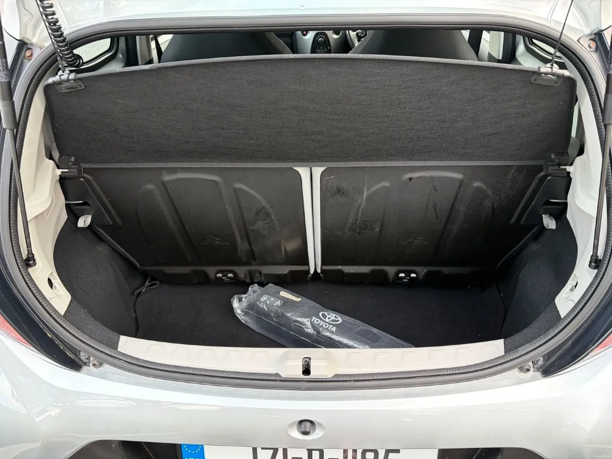 Toyota Aygo 2017 - Image 6