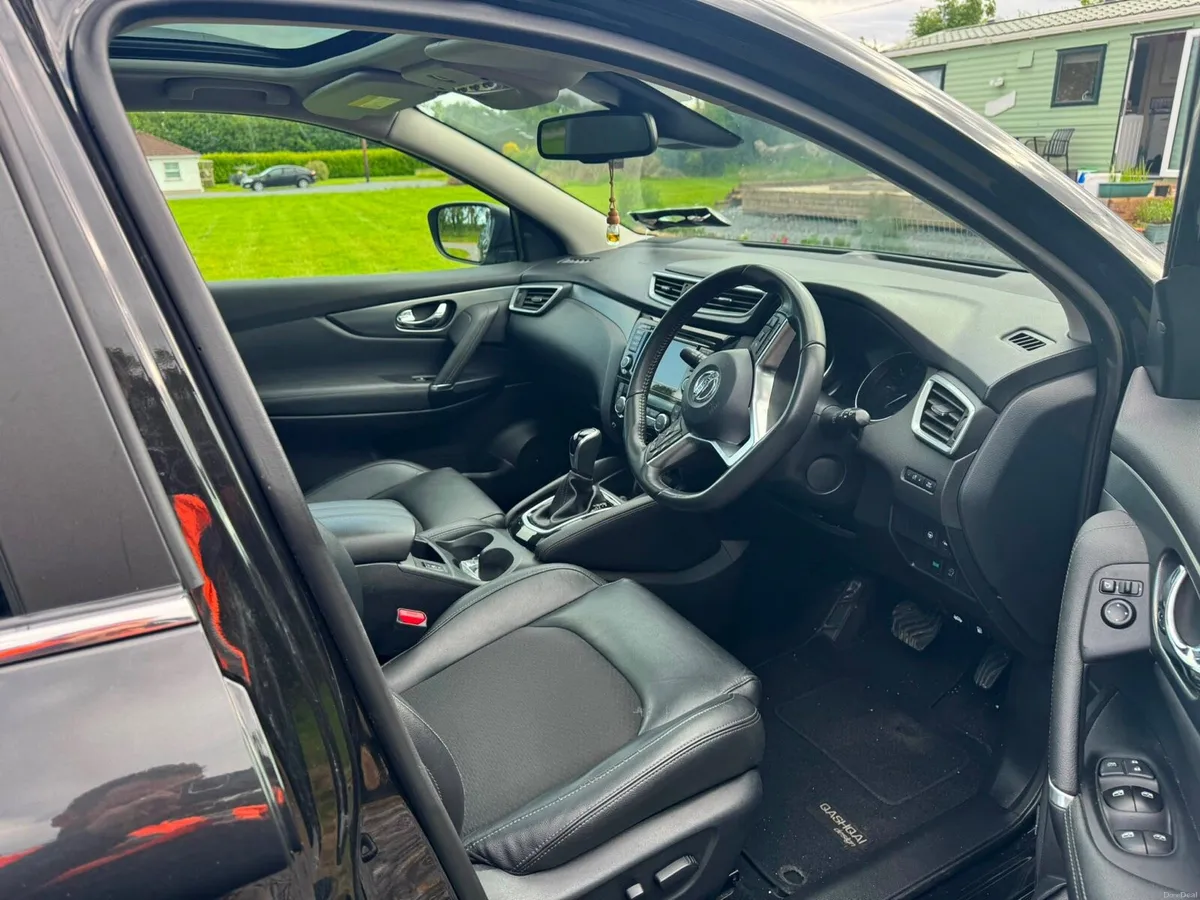 2019 Nissan Qashqai Dig-T160PS Tekna DCT Automatic - Image 5