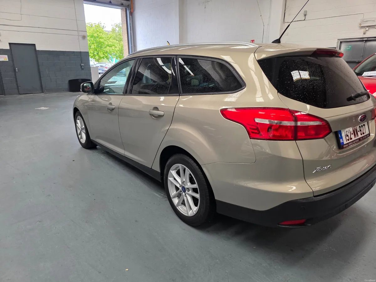 Ford Focus 2015 Estate Diesel Low Mileage - Image 4