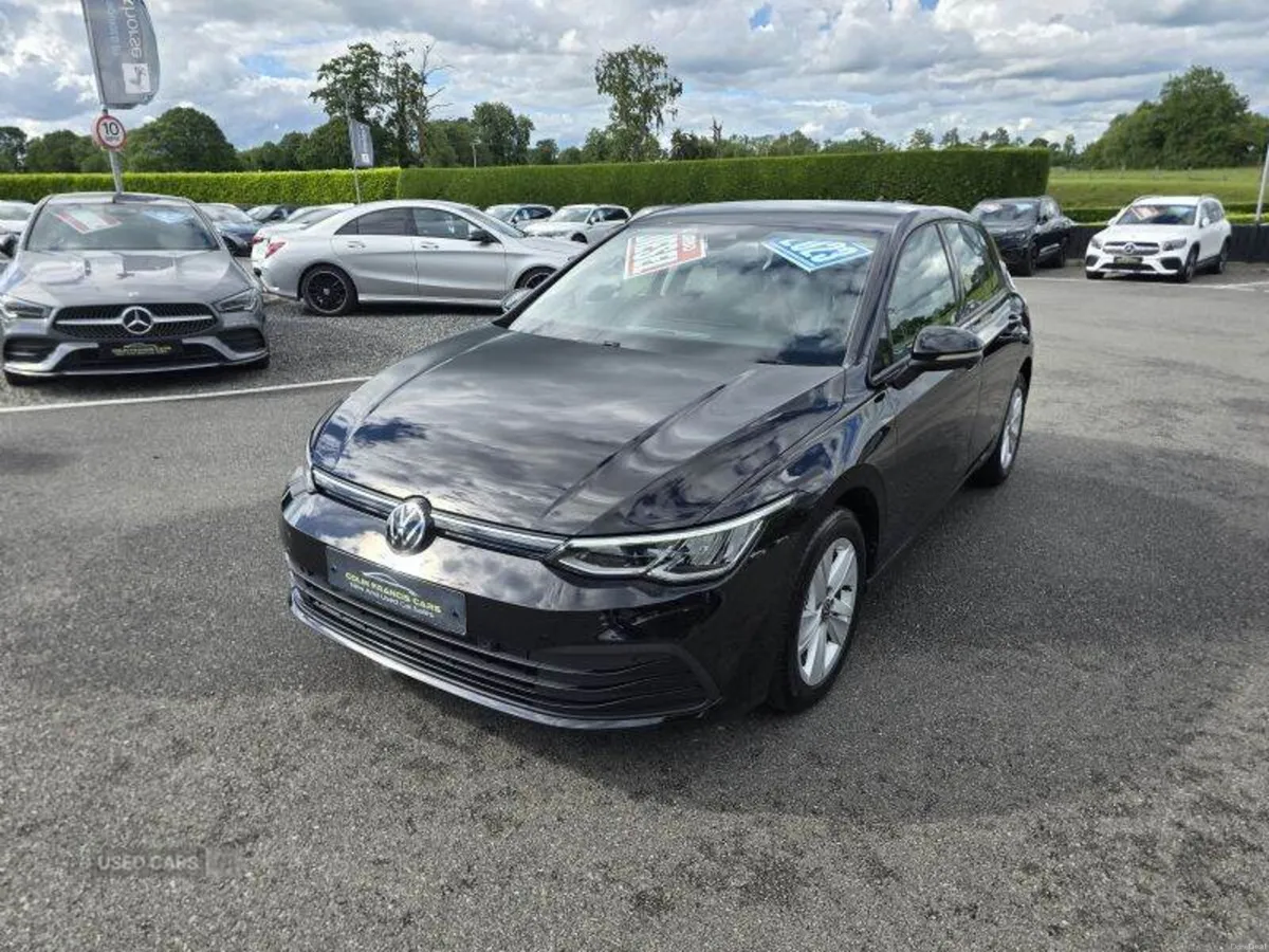 Volkswagen Golf Life - Image 1