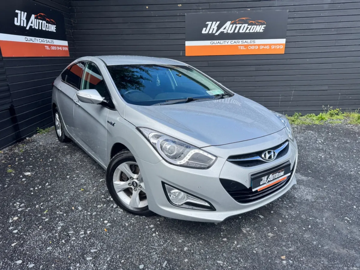 Hyundai i40 1.7 CRDI STYLE BLUE DRIV 4DR B/DR 115P - Image 1