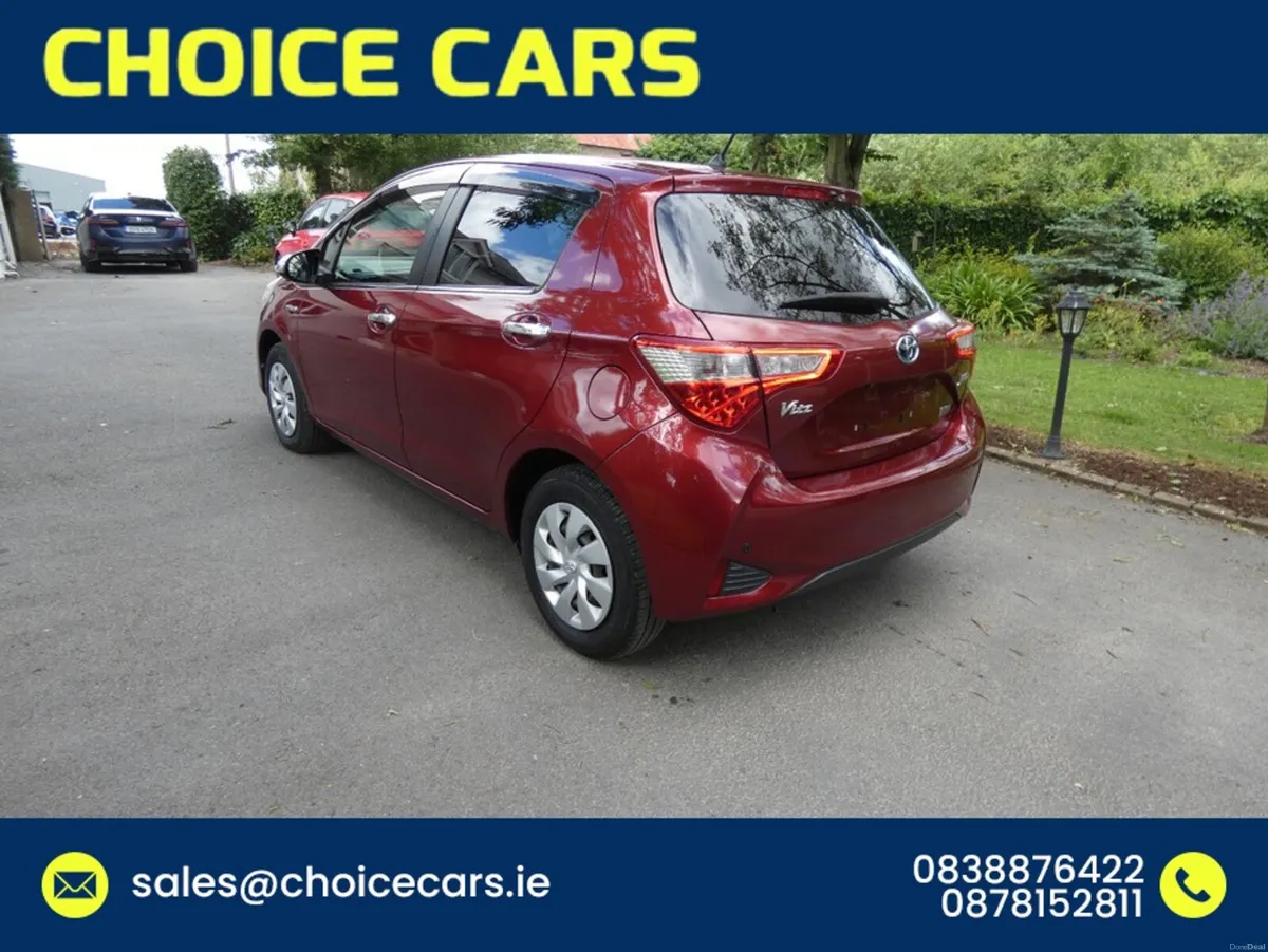 Toyota Yaris 1.5 AUTO HYBRID JEWELA MODEL - Image 4