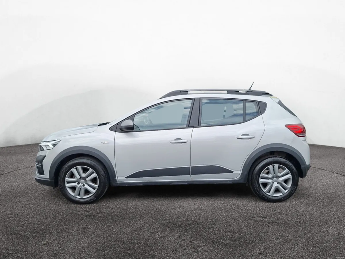 Dacia Sandero STEPWAY EXPRESSION TCE - Image 3