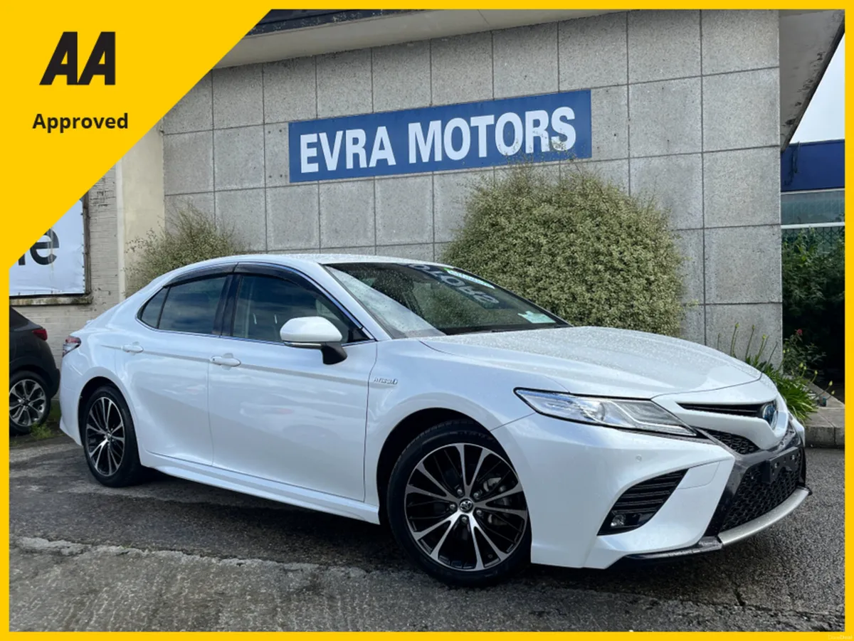 Toyota Camry WS HYBRID AUTOMATIC 2.5 PETROL //LOW - Image 1