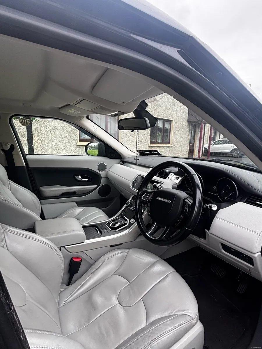 Range Rover evoque - Image 4