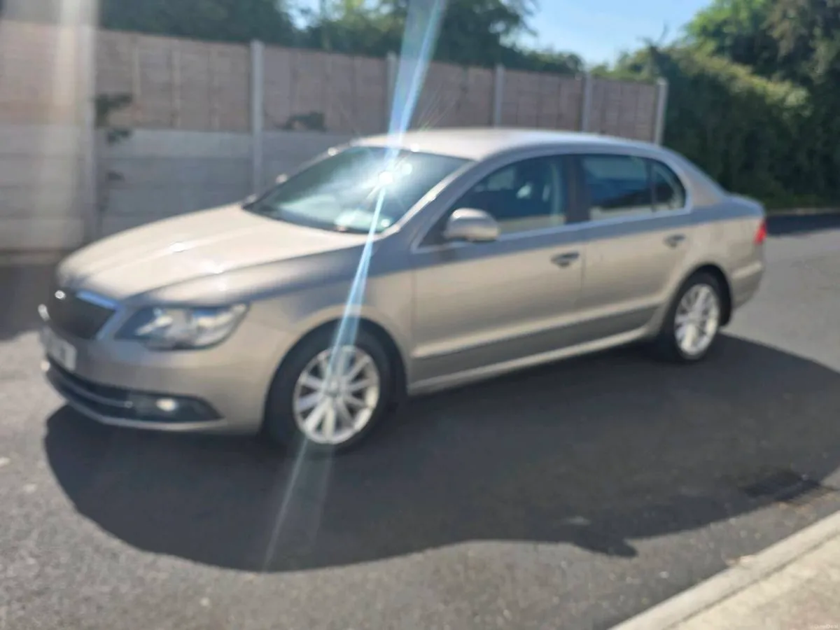 2015 SKODA SUPERB AMBITION 2.0 TDI 140HP DSG AUTO - Image 3