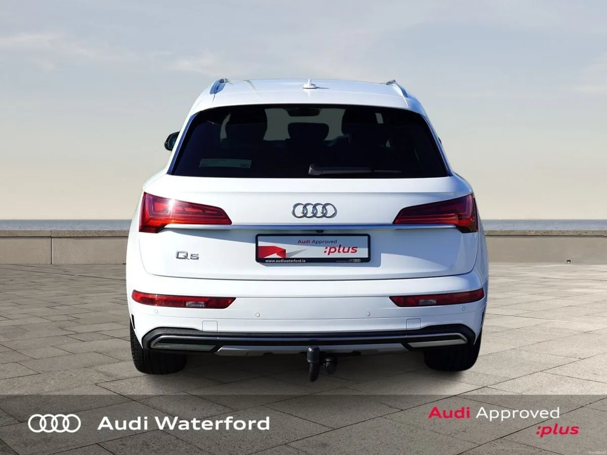 Audi Q5 35 TDI 163HP S tronic SE from €570 per mon - Image 6