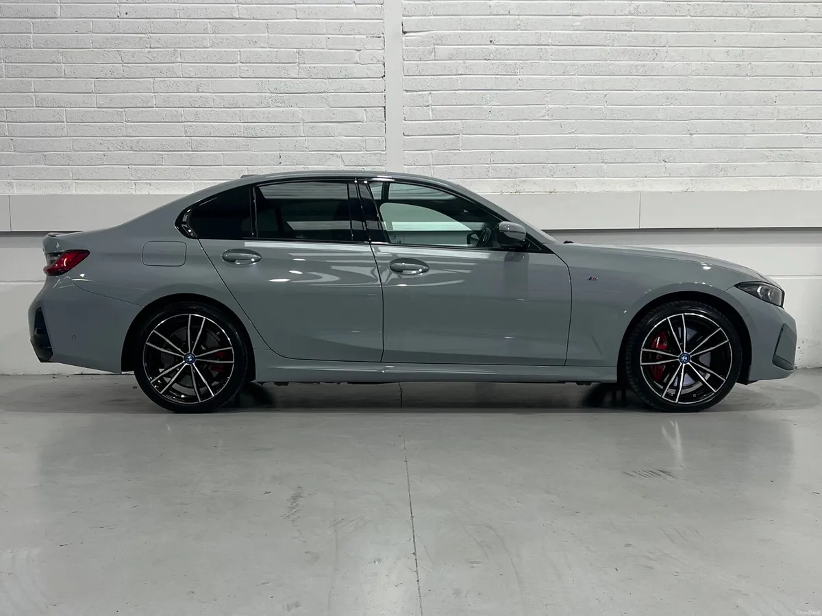 BMW 3 Series 330e M Sport Pro Pack Edition Auto - Image 5