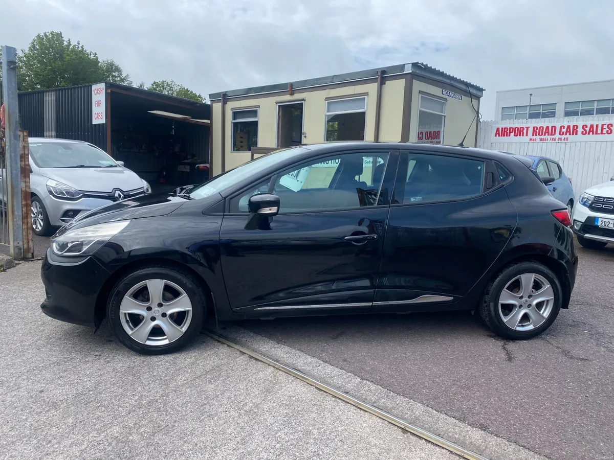 Renault Clio 2016 GREAT STARTER CAR. - Image 4